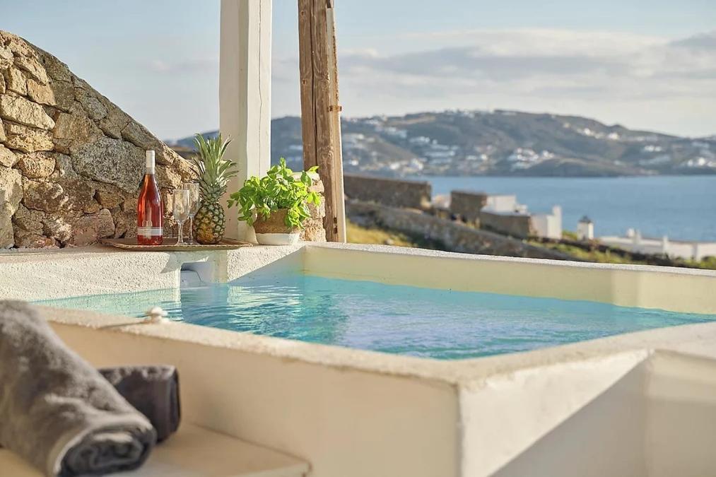 Tagoo Bay Apartment Bagian luar foto